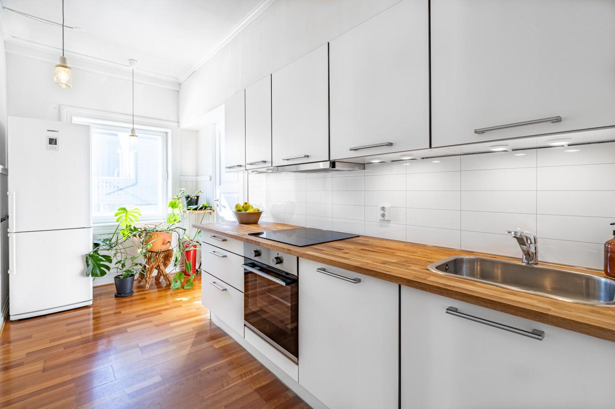Sunny Apartment In Alesund City Exterior photo