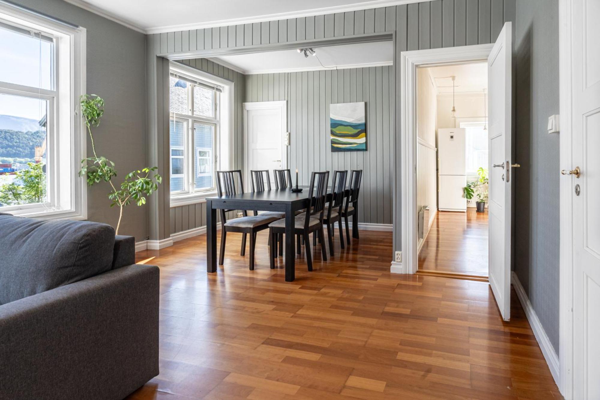 Sunny Apartment In Alesund City Exterior photo